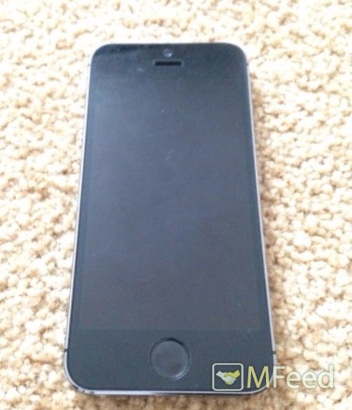 iPhone 5s черный