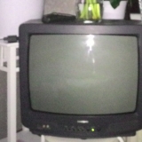 Телевизор Samsung с диагональю 51 см